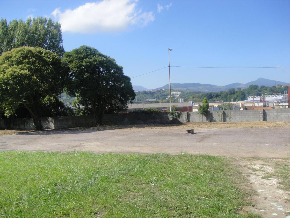 Habitacion Bano Cocina Jardin Y Parking エランディオ エクステリア 写真