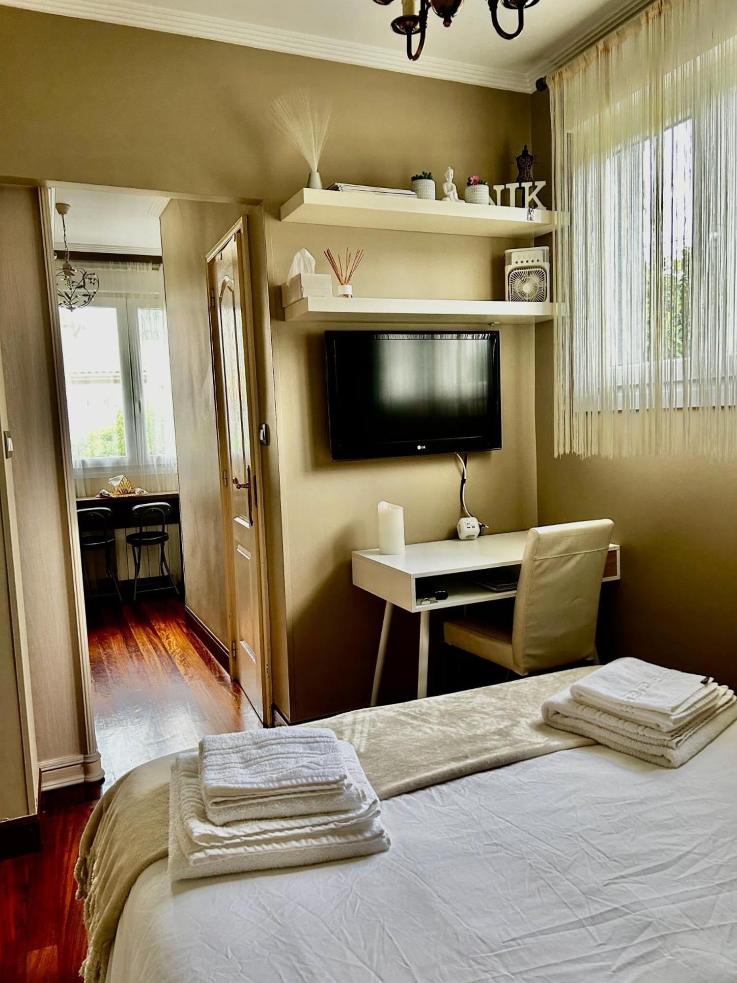 Habitacion Bano Cocina Jardin Y Parking エランディオ エクステリア 写真